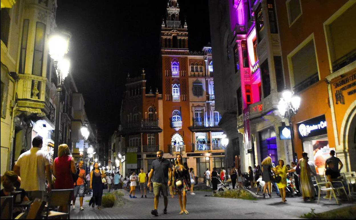 Plaza de la Soledad en una edición de la Noche en Blanco. 