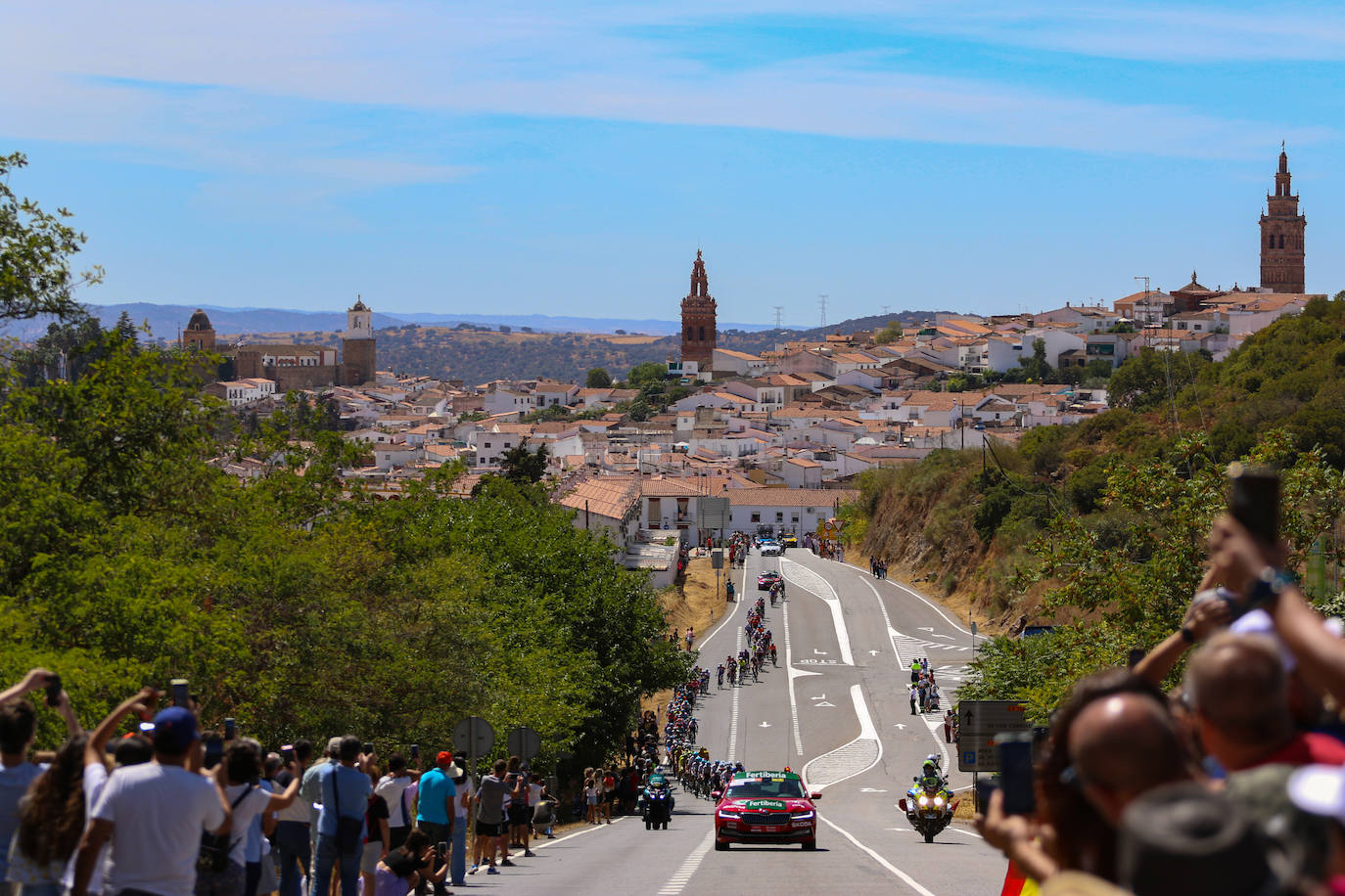 La carrera a su paso por Jerez de los Caballeros.