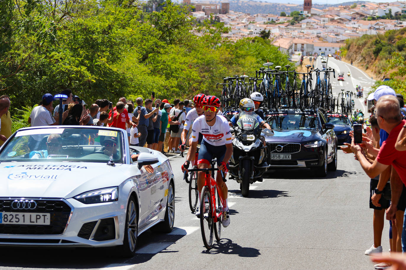 La carrera a su paso por Jerez de los Caballeros.