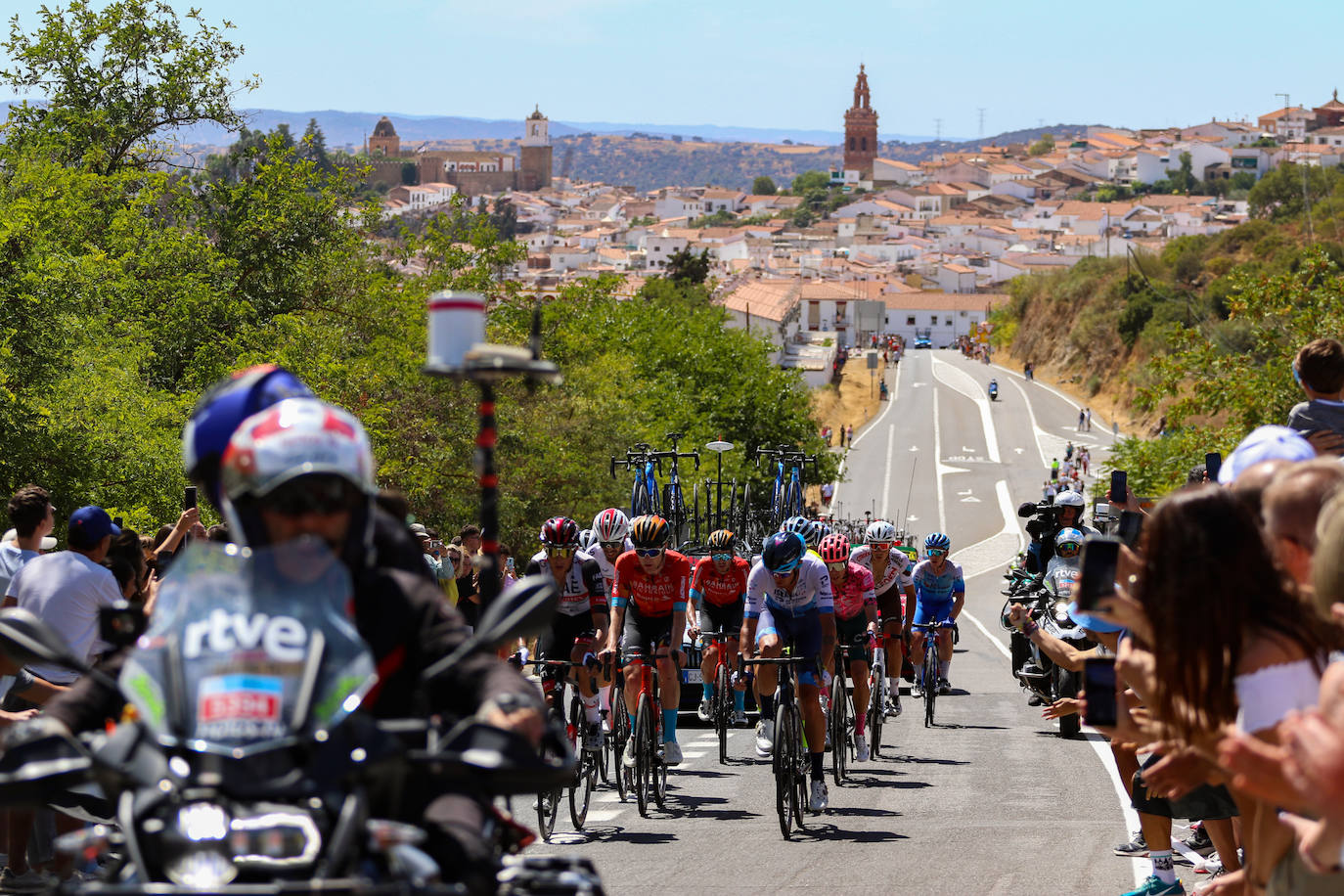 La carrera a su paso por Jerez de los Caballeros.