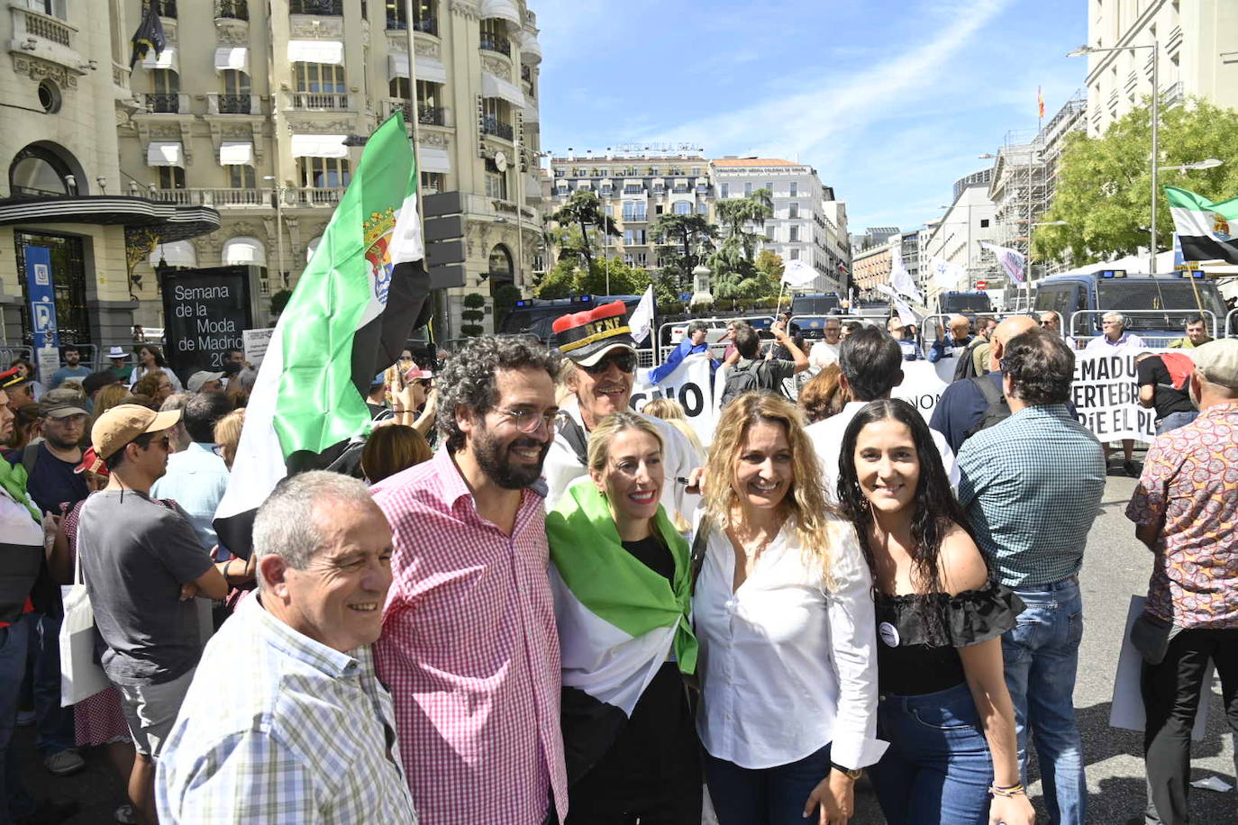 Fotos: La manifestación en Madrid por un tren digno para Extremadura