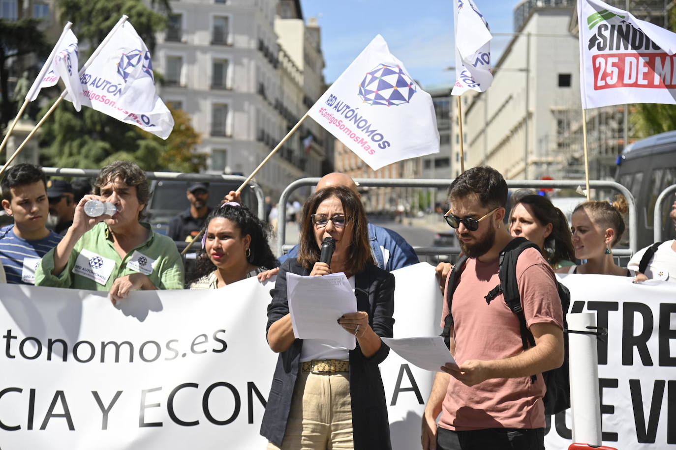 Fotos: La manifestación en Madrid por un tren digno para Extremadura