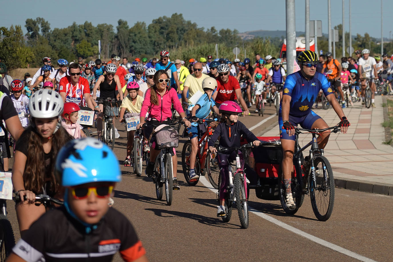 Fotos: Día de la bicicleta en Badajoz 2022