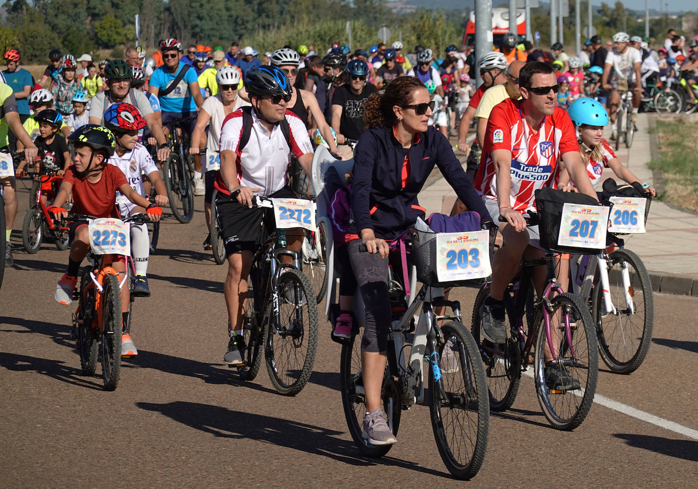 Fotos: Día de la bicicleta en Badajoz 2022