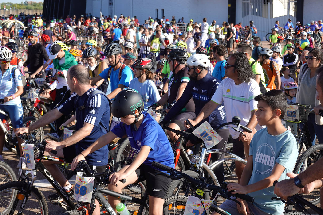Fotos: Día de la bicicleta en Badajoz 2022