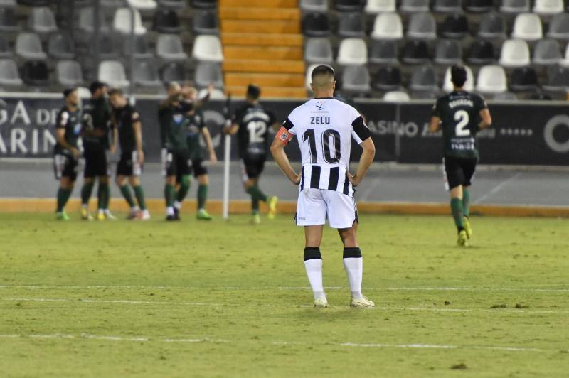 Fotos: Las mejores imágenes del Badajoz-Racing de Ferrol