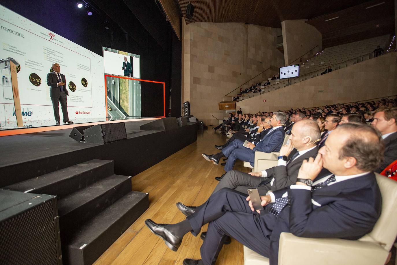 Fotos: Felipe VI inaugura el XXV Congreso Nacional de la Empresa Familiar en Cáceres