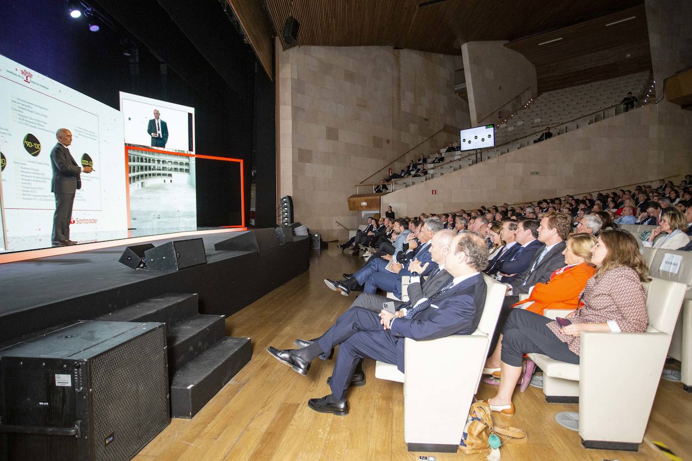 Fotos: Felipe VI inaugura el XXV Congreso Nacional de la Empresa Familiar en Cáceres