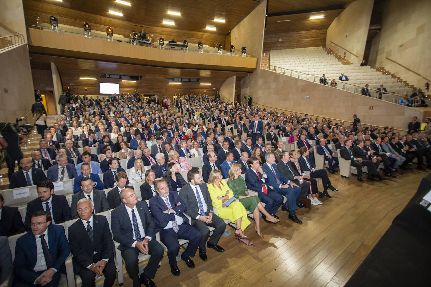 Fotos: Felipe VI inaugura el XXV Congreso Nacional de la Empresa Familiar en Cáceres