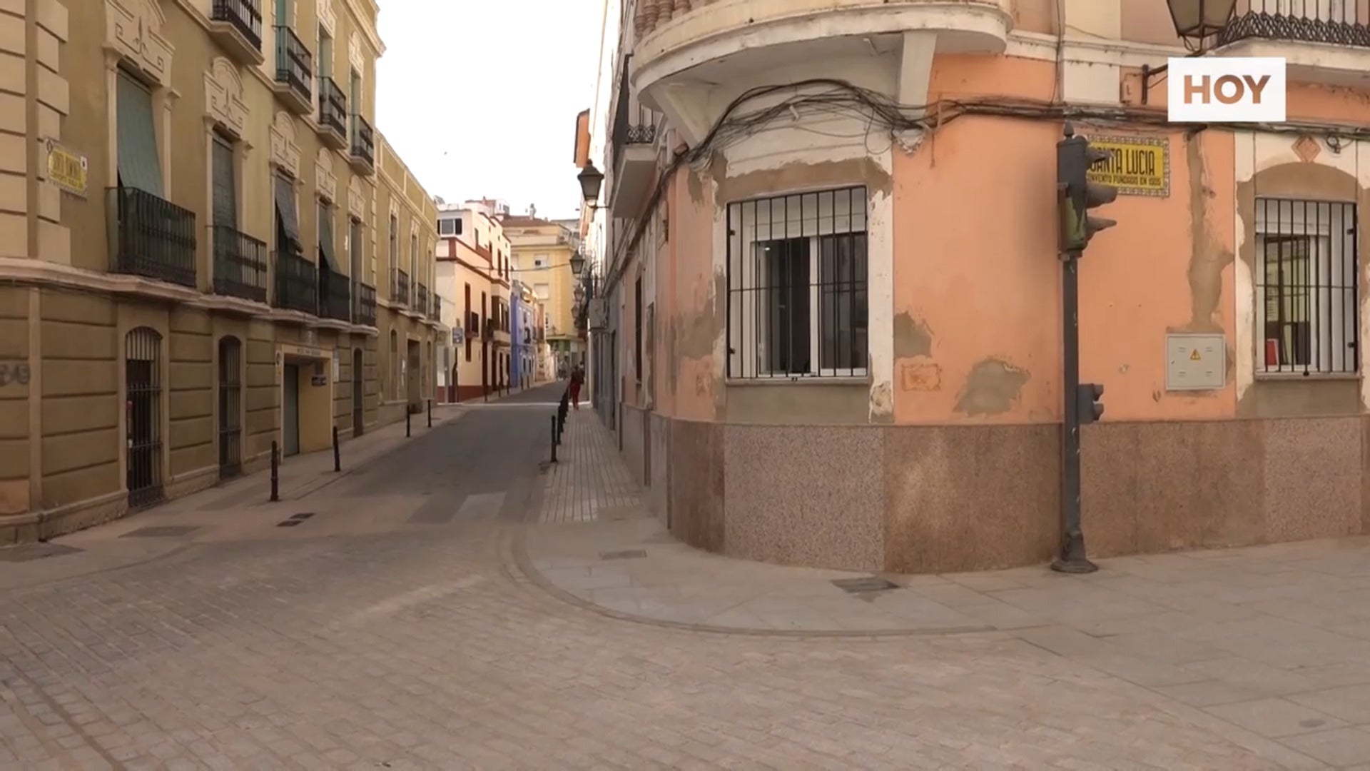 Abiertas al tráfico la calle Santa Lucía y aledañas en Badajoz