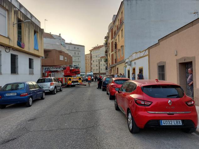 Fotos: Imágenes del incendio en el edificio okupado de San Roque en Badajoz