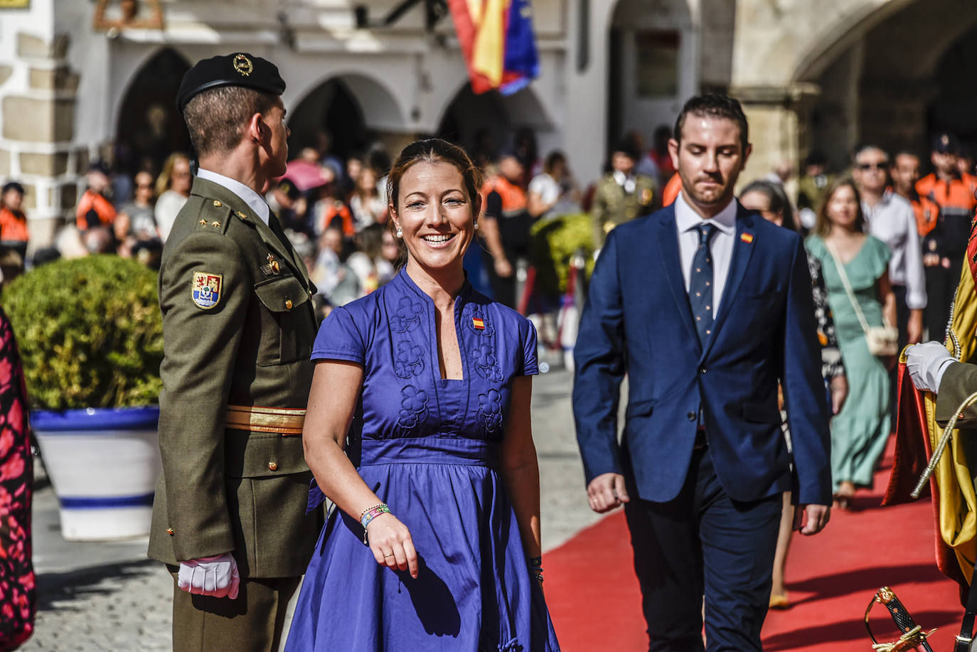 Fotos: La jura de bandera civil en Badajoz, en imágenes