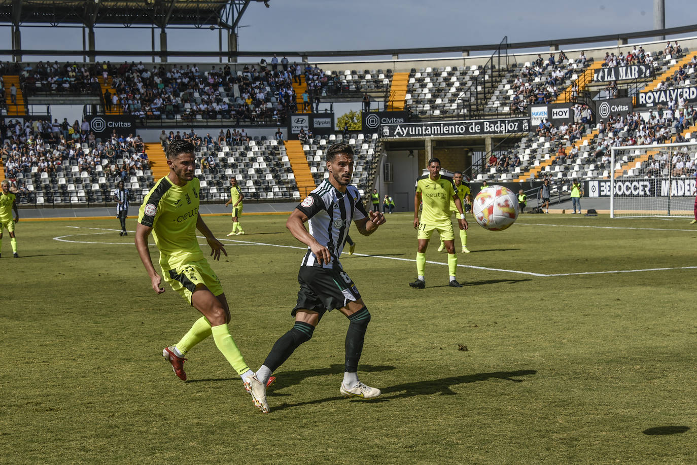 Fotos: El partido Badajoz-Ceuta, en imágenes