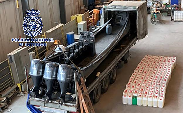 Una de las narcolanchas incuatadas en la operación 'Viñas'.