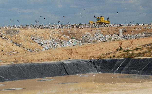 La Junta defiende la tramitación del vertedero de Salvatierra