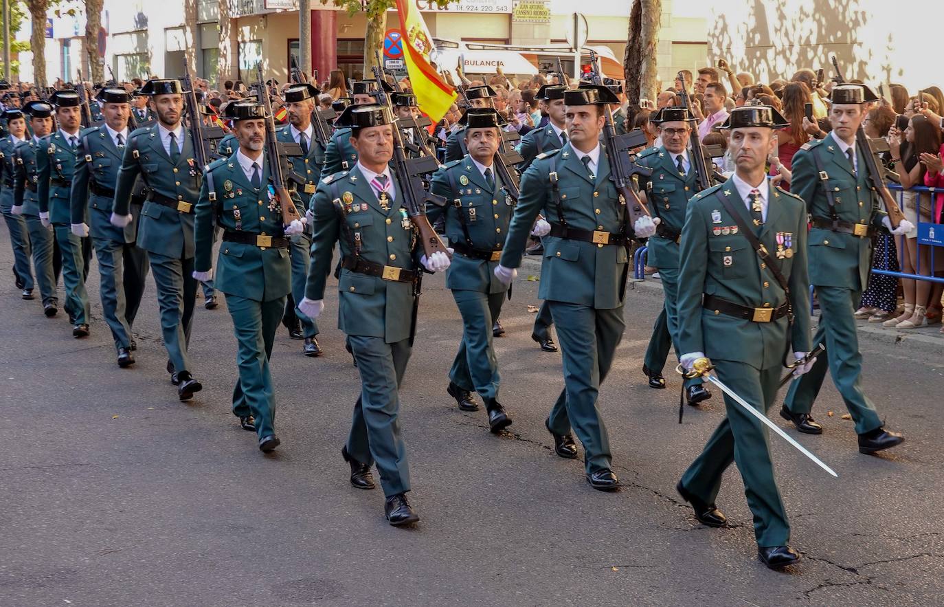 Fotos: Actos de la Guardia Civil en Badajoz para conmemorar el 12 de octubre