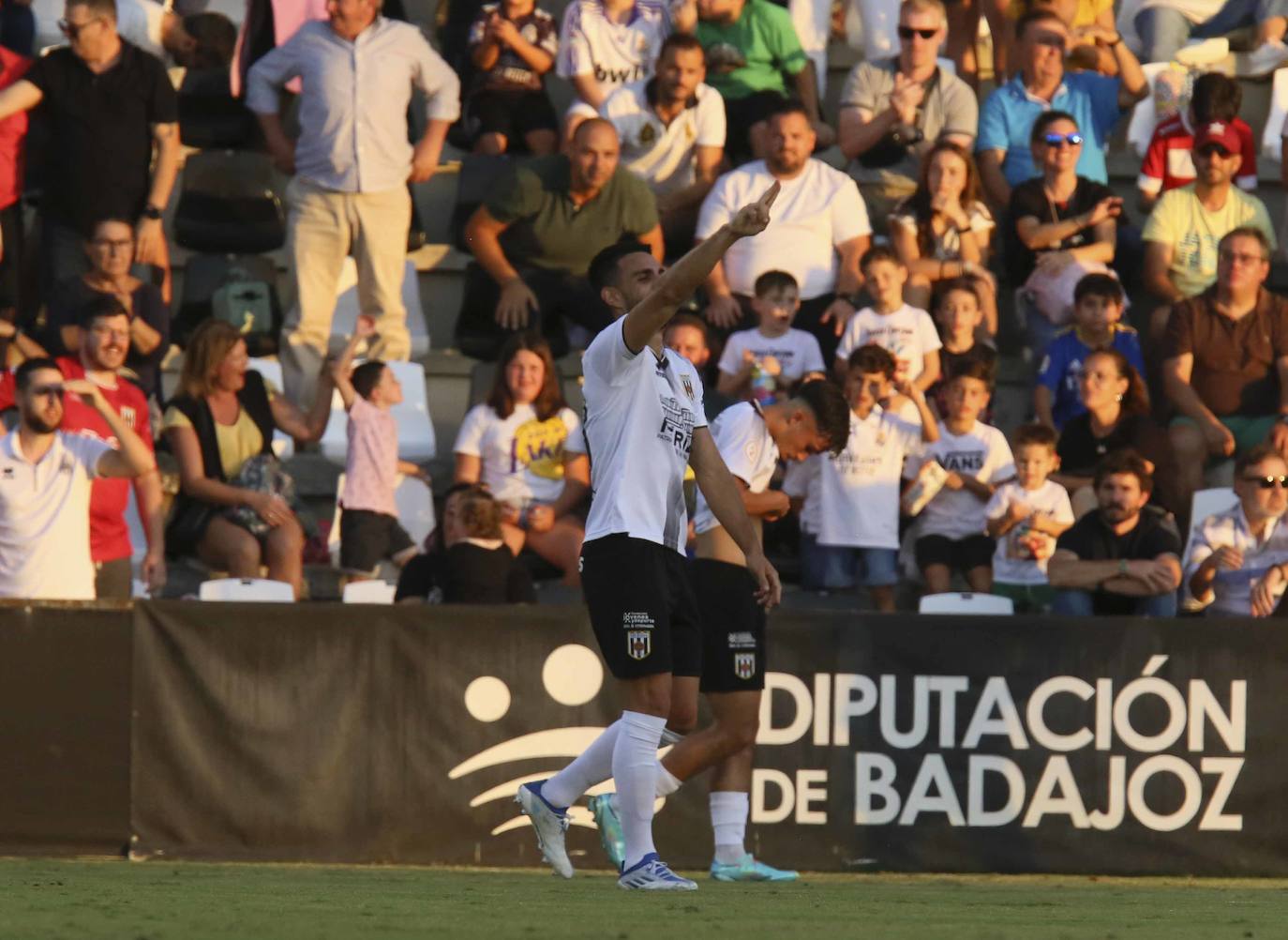 Fotos: Las mejores imágenes del Mérida-Real Madrid Castilla