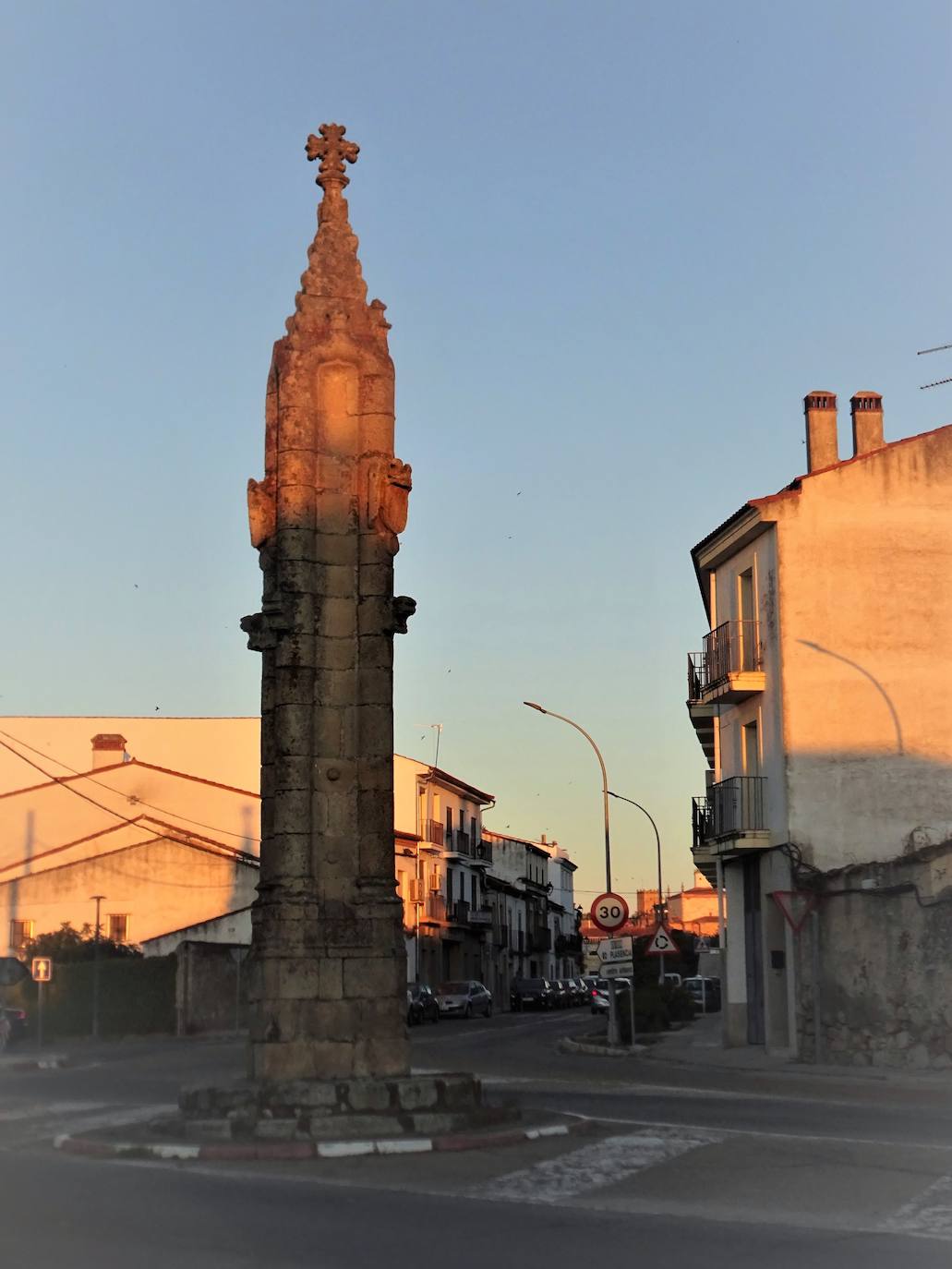 Fin de la tercera etapa del Camino a Guadalupe desde Cáceres. Llegada a Madroñera.