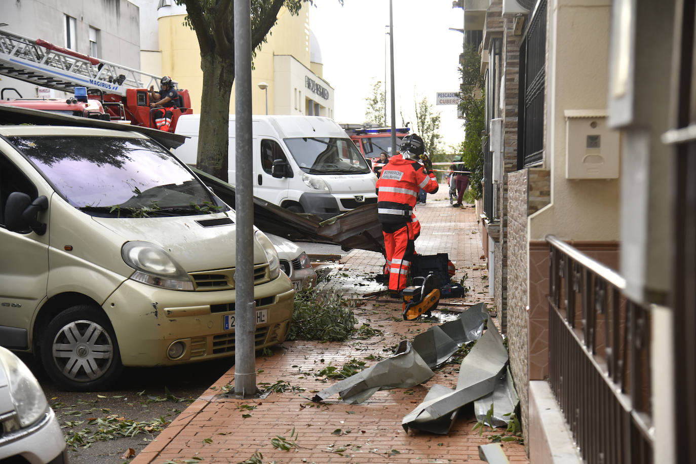 Fotos: La borrasca Béatrice causa desperfectos en Badajoz