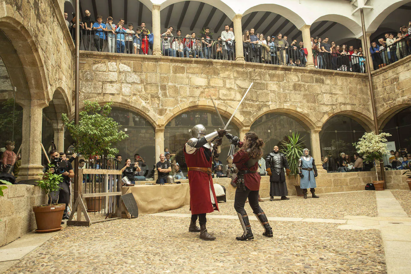 Casa del dragón Extremadura  Cáceres calcula que 'La casa del dragón' dará  a la ciudad un millón de turistas