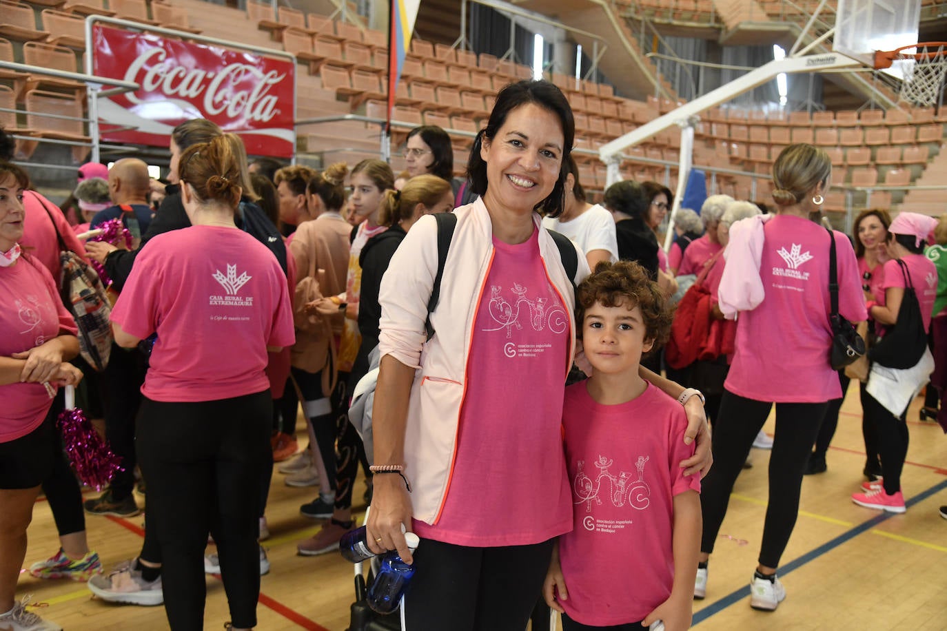 Fotos: Zumba contra el cáncer de mama en Badajoz