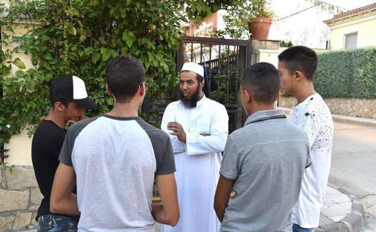 Yahya Benaouda en una fotografía de archivo publicada en 2017 por este diario en un reportaje sobre la juventud musulmana. 