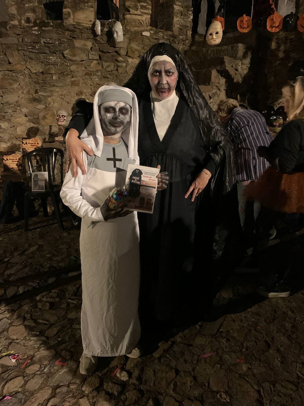 La calle Venero y su entorno acogieron las activiadades de 'Noche de Ánimas' 2022. 