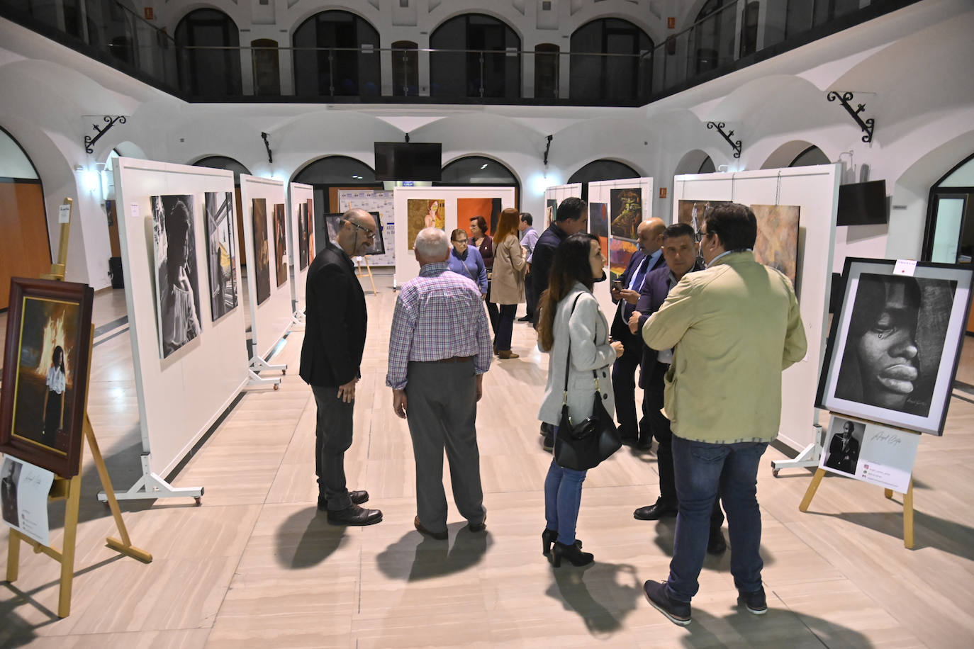 Exposición en el Colegio de Abogados. 