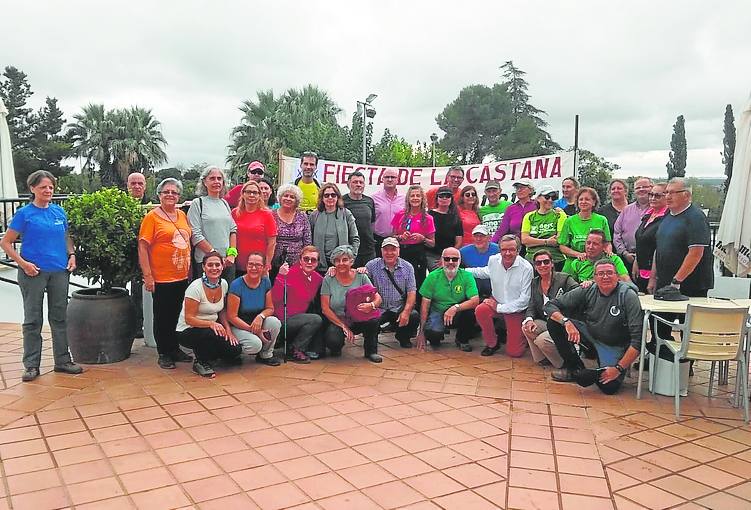 Fiesta de la Castaña en la Sociedad Hípica Lebrera. 