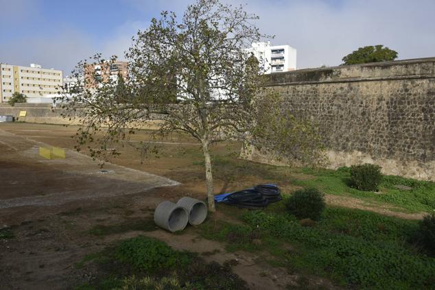 El alcalde de Badajoz, Ignacio Gragera, visita la evolución de las obras