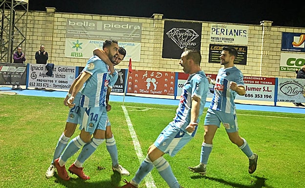 Un Coria superior apea al Fuenlabrada