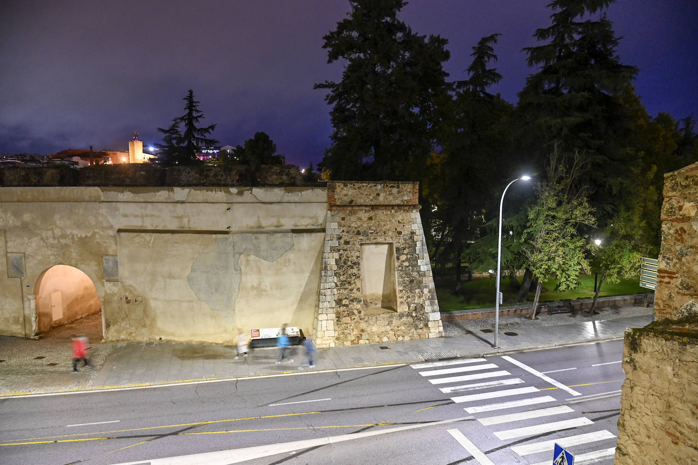 En los años 30 se abrió la brecha de Ronda del Pilar.