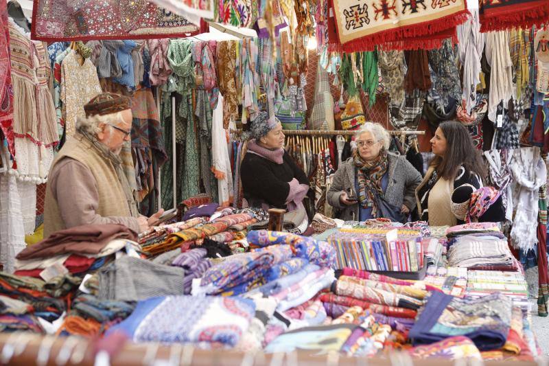 Fotos: El Mercado Medieval de Cáceres, ante su jornada más multitudinaria