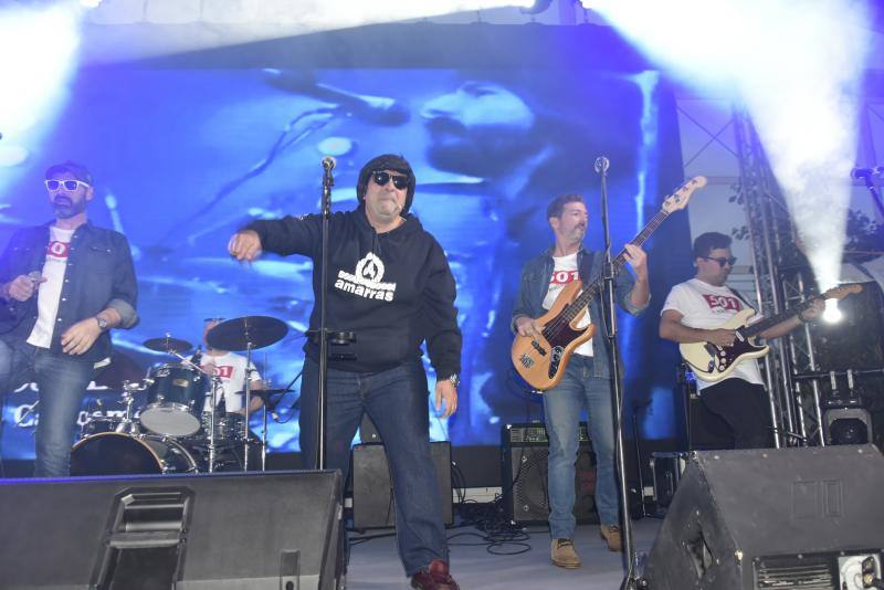 Fotos: ¿Conoces a los asistentes de la fiesta de los noventa en Badajoz?