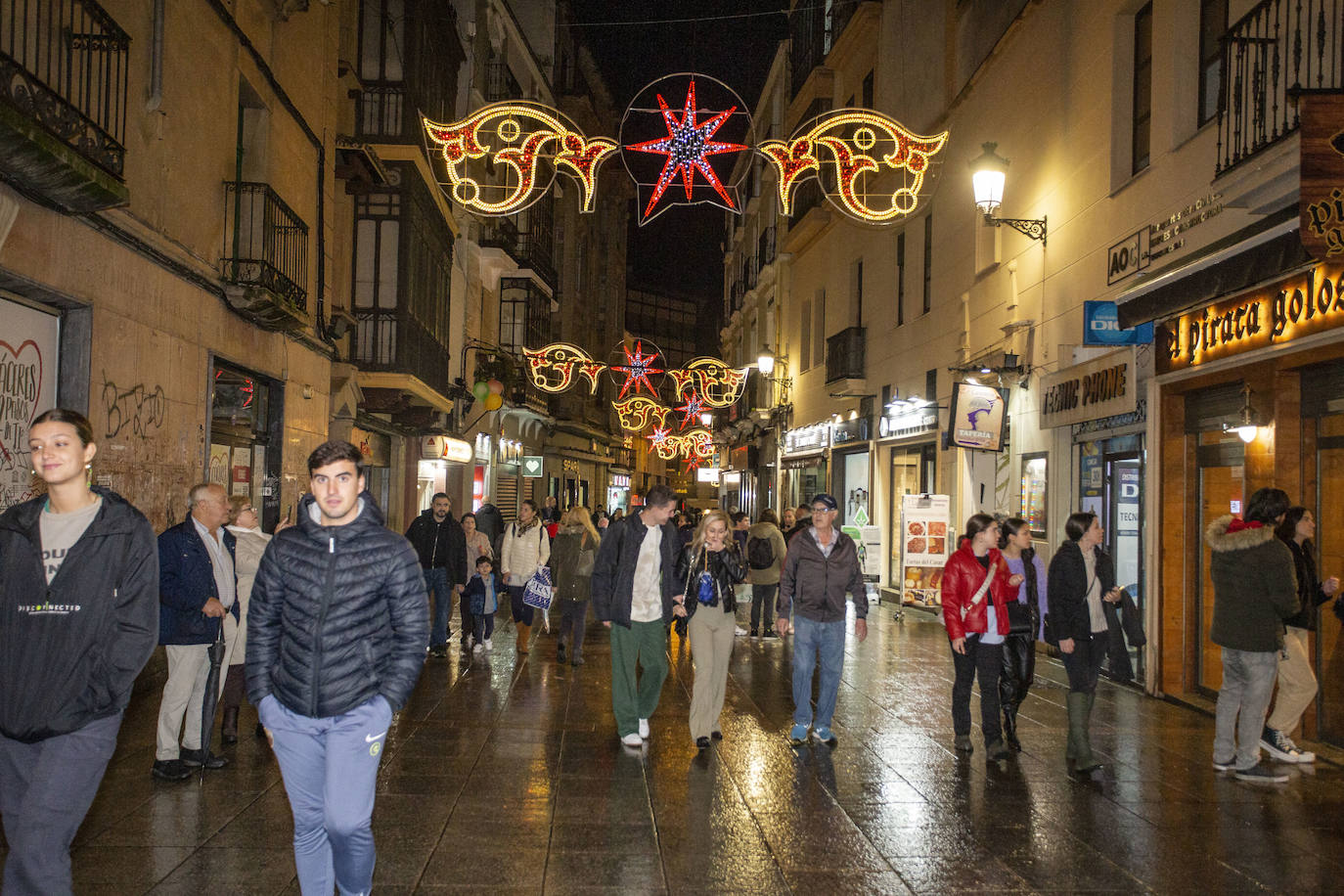 Fotos: Cáceres inaugura 45 días de Navidad