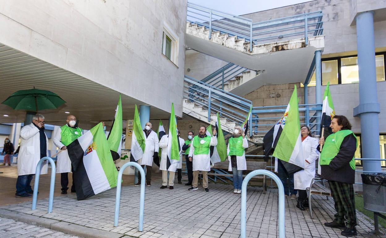 Concentración de Simex en el Hospital Virgen del Puerto de Plasencia. 