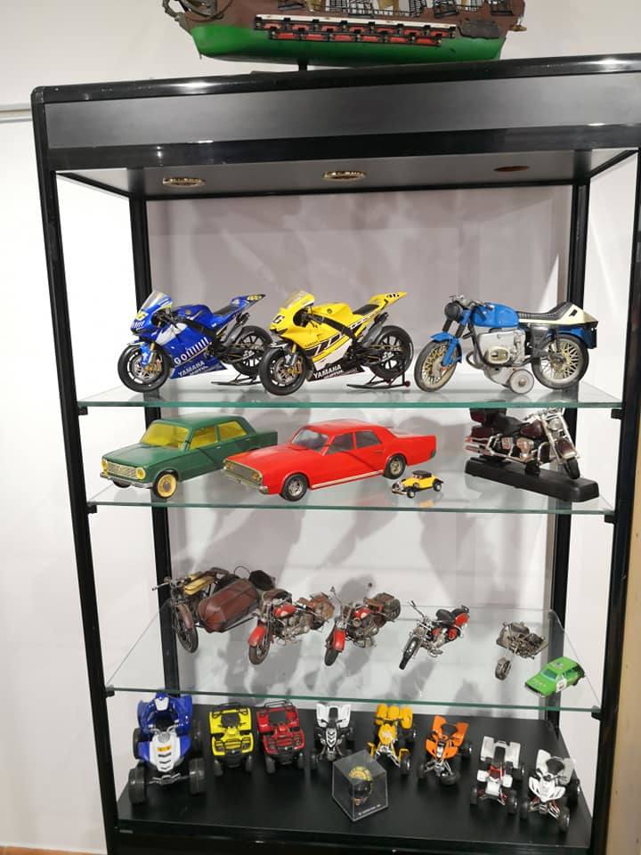 Imagen secundaria 2 - &#039;Amigos de Alconchel&#039; organiza una exposición con colecciones de objetos