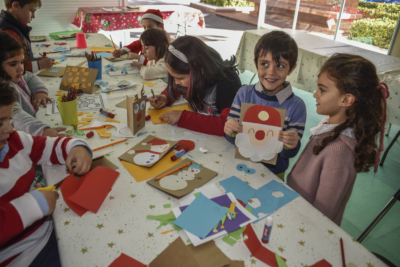 Fotos: Papá Noel llega a Badajoz para competir con los Reyes Magos