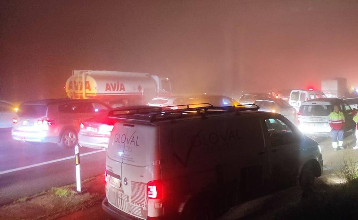 Imagen de la colisión múltillpe en la EX-A1, cerca de Galisteo.