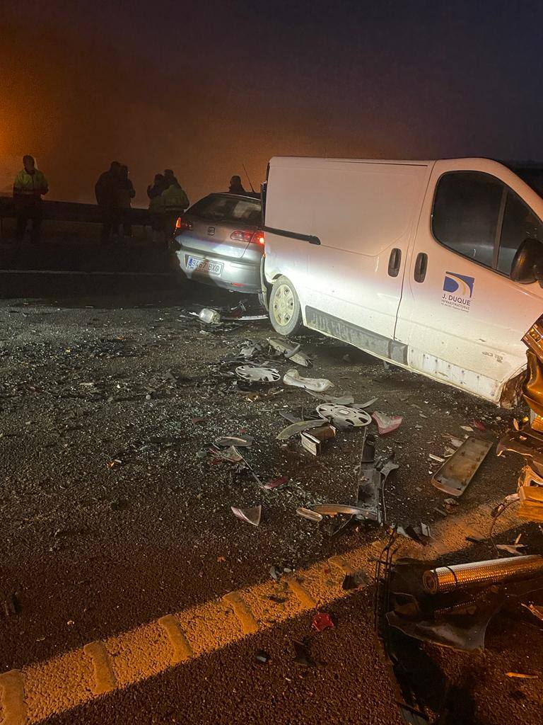 Fotos: Colisión múltiple en la EX-A1, cerca de Galisteo