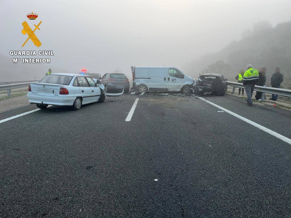 Fotos: Colisión múltiple en la EX-A1, cerca de Galisteo