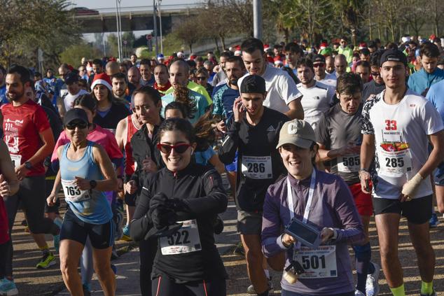 Fotos: Búscate en la San Silvestre pacense