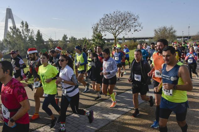 Fotos: Búscate en la San Silvestre pacense