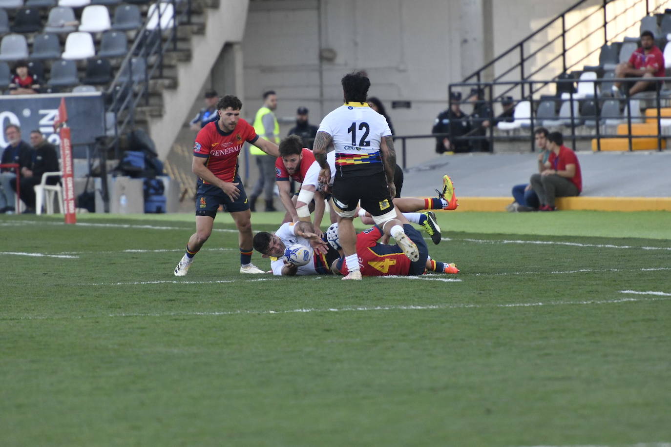 Unas 5.300 presencian en Badajoz la Europe Championship de rugby