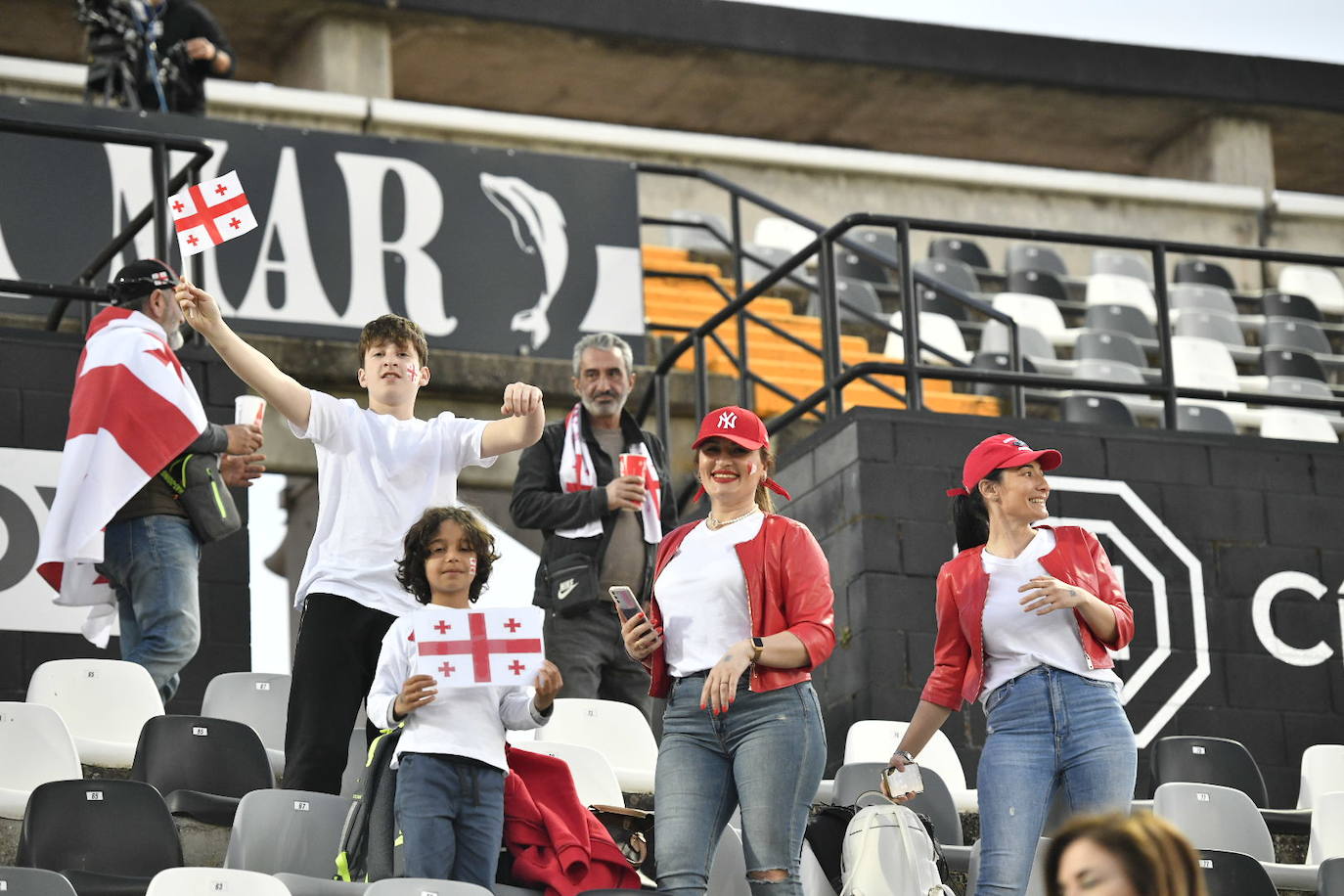 Unas 5.300 presencian en Badajoz la Europe Championship de rugby