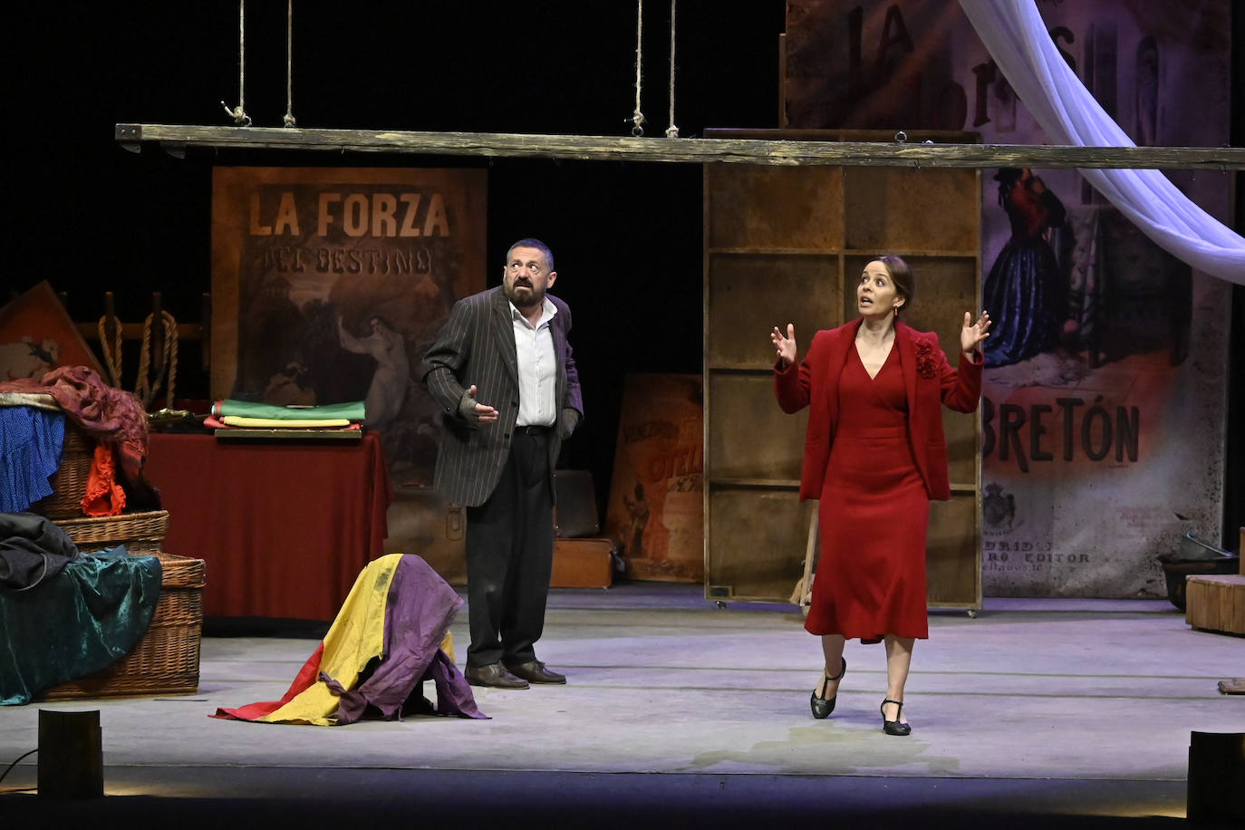 Pepón Nieto y María Adámez en Ay Carmela.