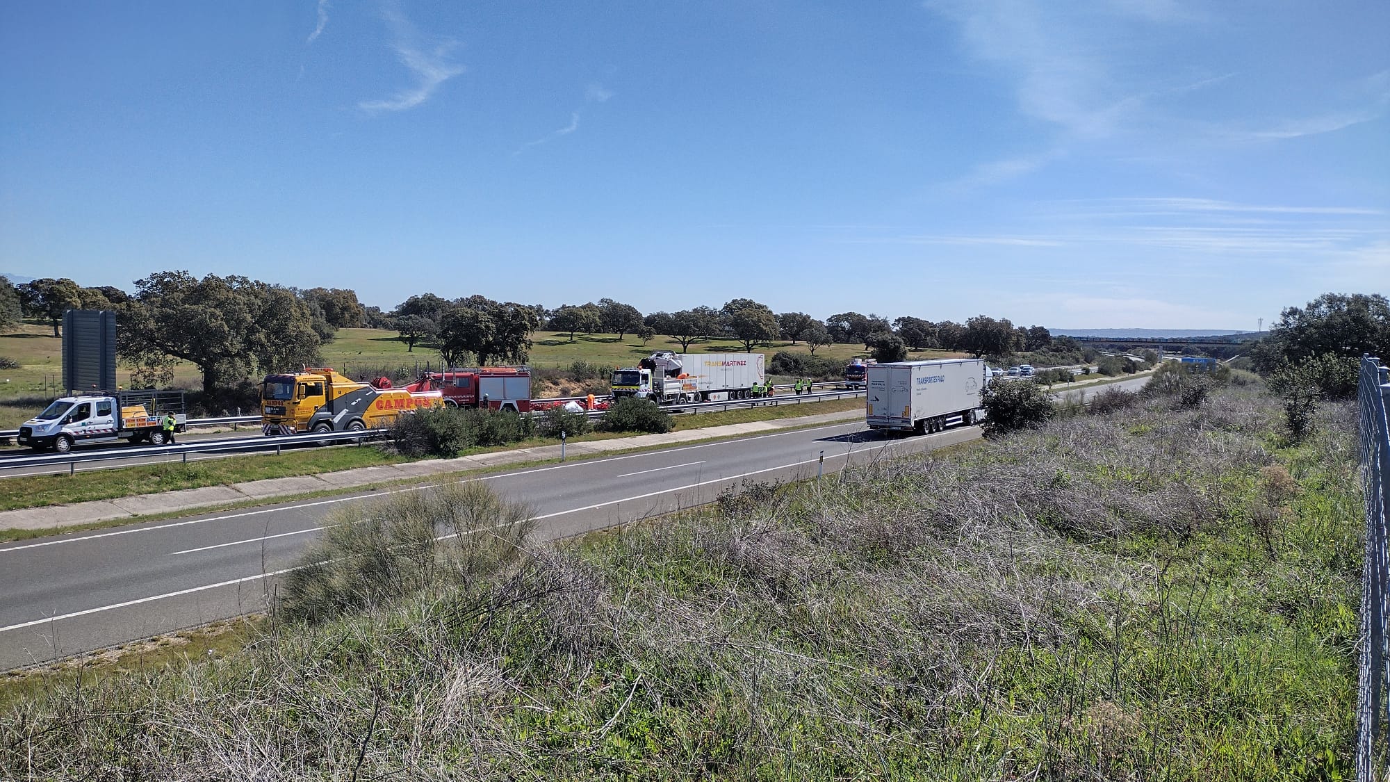 Así han quedado los vehículos en el accidente mortal en la EX-A1