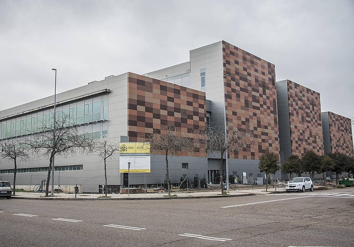 Edificio de los nuevos juzgados de Badajoz.