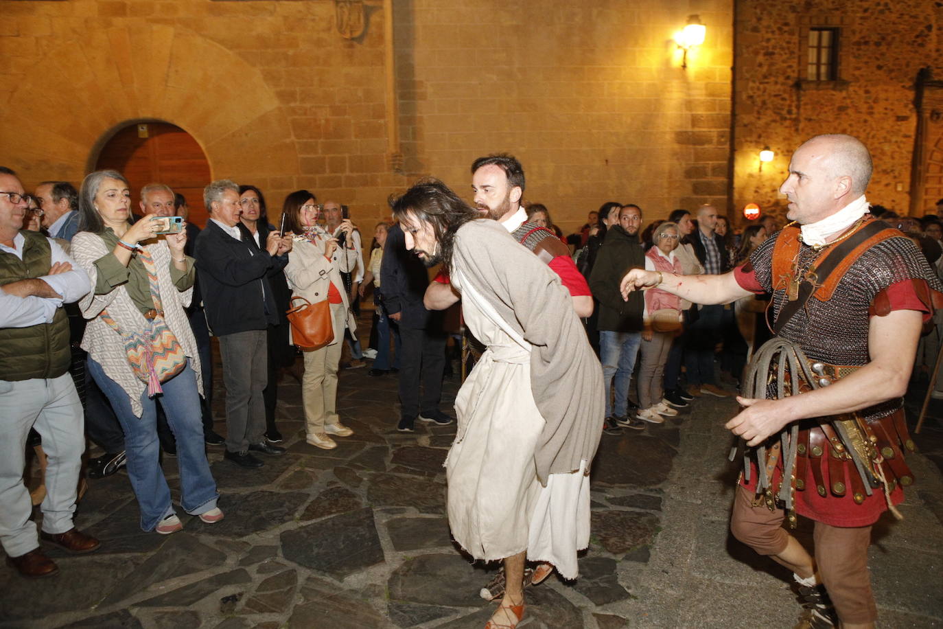 La Pasión Viviente de Cáceres, en imágenes