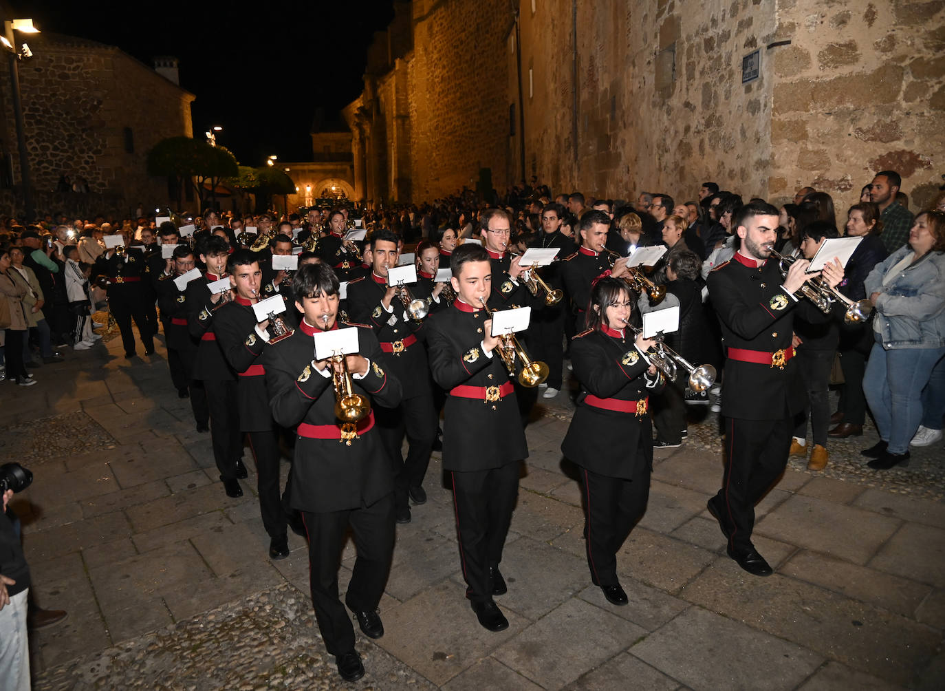 Así ha vivido Plasencia su esperado Lunes Santo